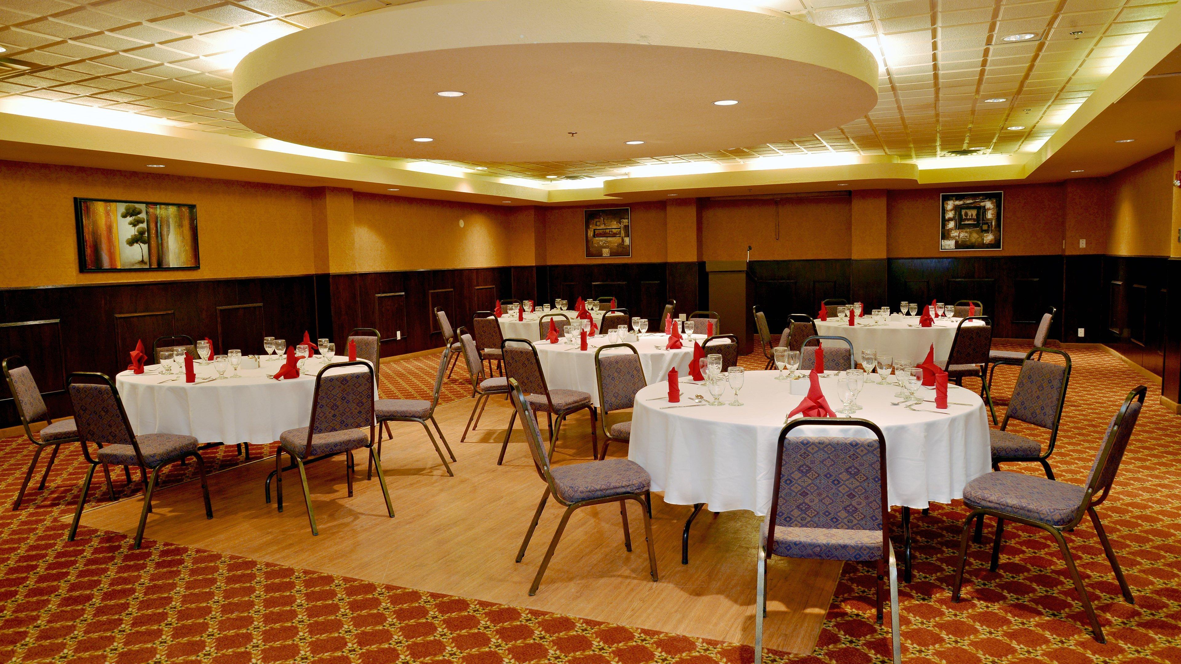 Holiday Inn Hinton By Ihg Ngoại thất bức ảnh