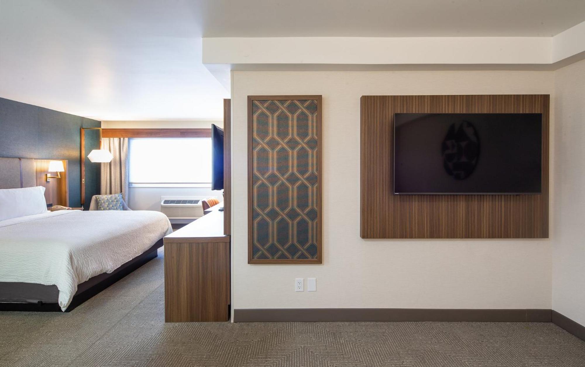 Holiday Inn Hinton By Ihg Ngoại thất bức ảnh
