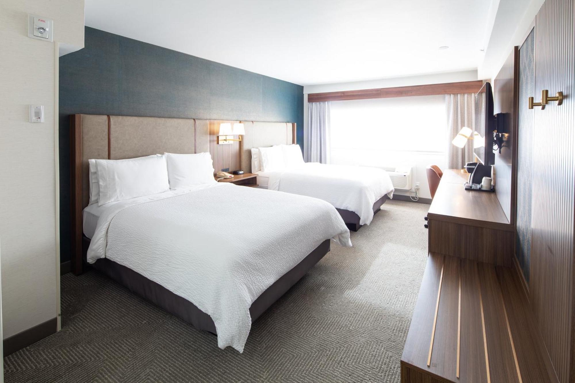 Holiday Inn Hinton By Ihg Ngoại thất bức ảnh