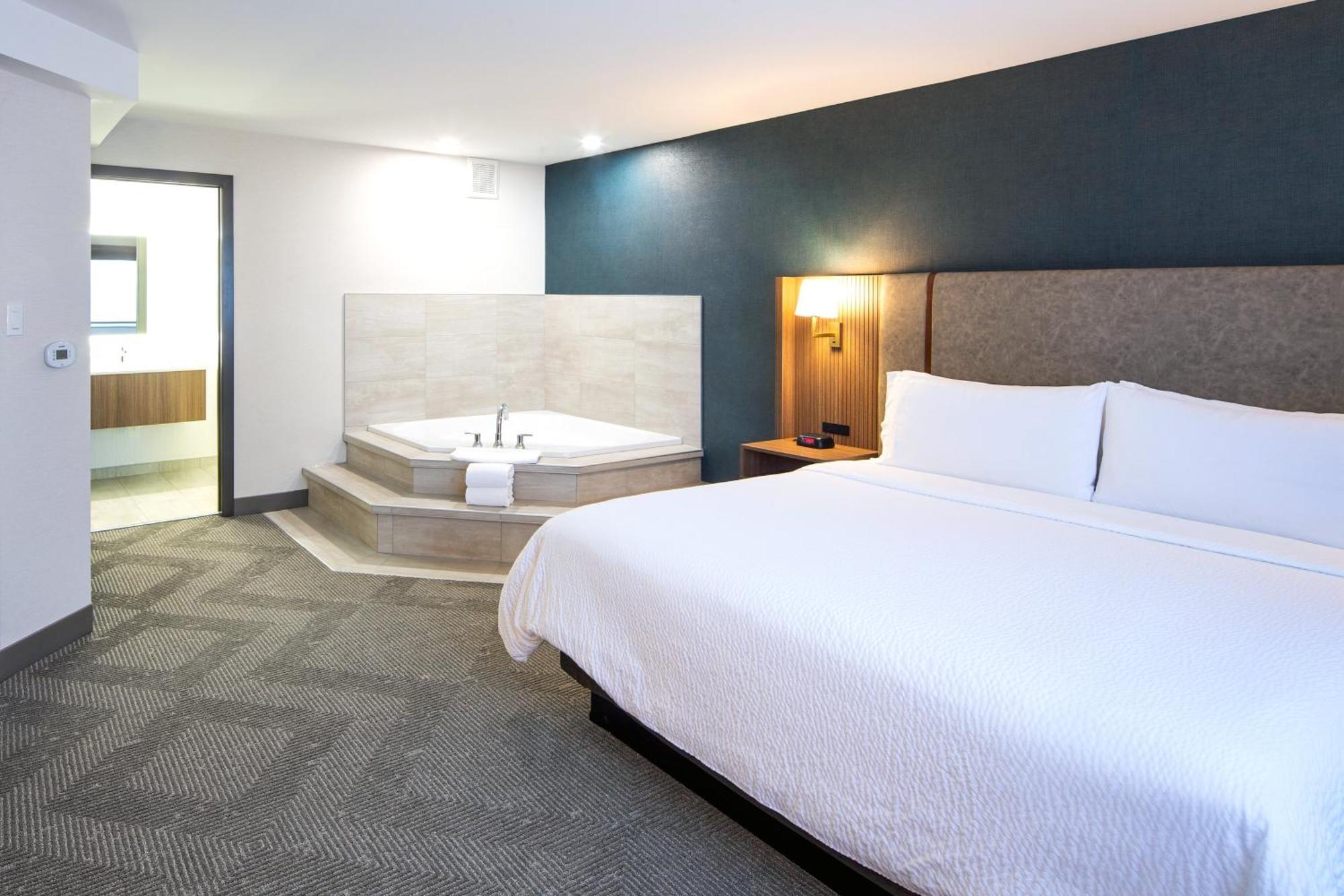 Holiday Inn Hinton By Ihg Ngoại thất bức ảnh